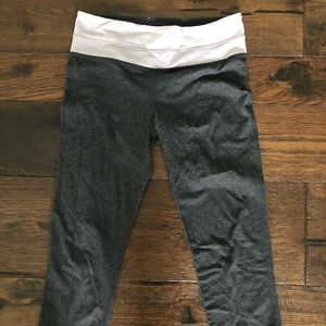 Lululemon wunder under crop leggings